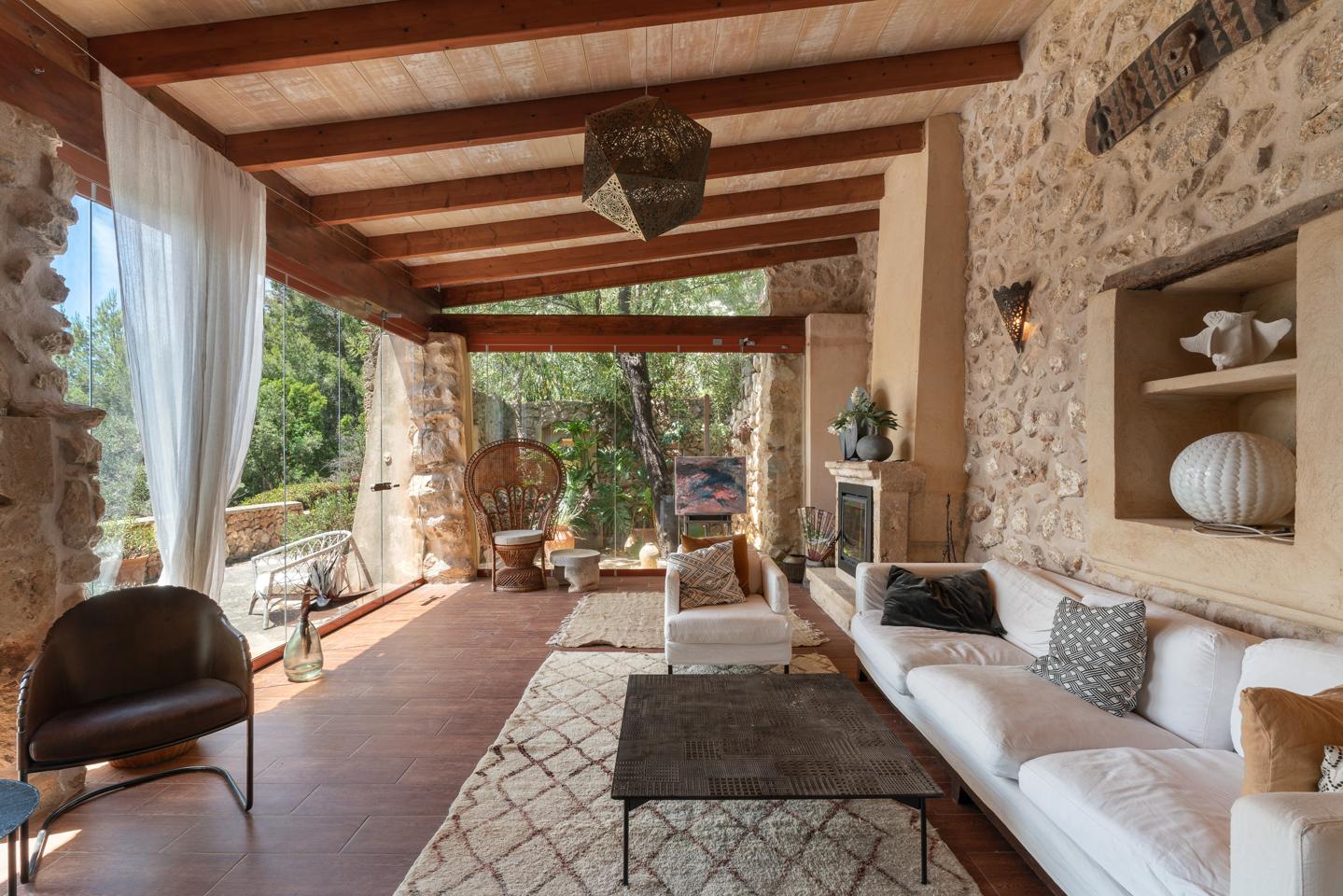 Finca rústica con carácter, vistas abiertas y piscina — Andratx — Foto 7