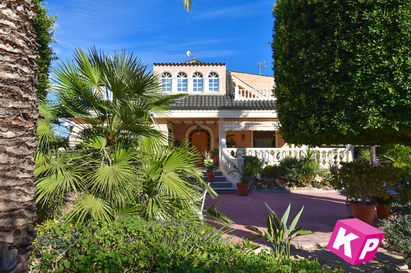 Chalet en venta en Alicante
