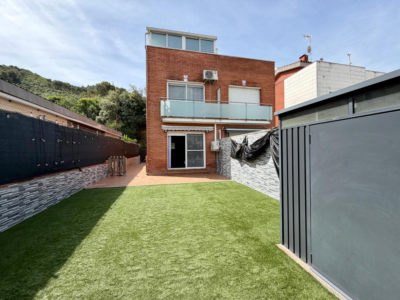 casa--chalet en montcada-i-reixac · terra-nostra 430000€
