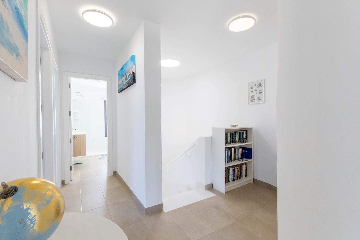 Exquisite 3 Bed Villa With Views & Pool Access