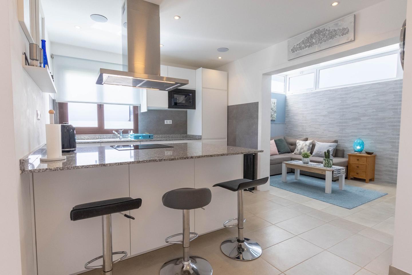 Exquisite 3 Bed Villa With Views & Pool Access