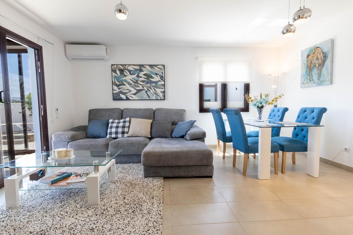 Exquisite 3 Bed Villa With Views & Pool Access