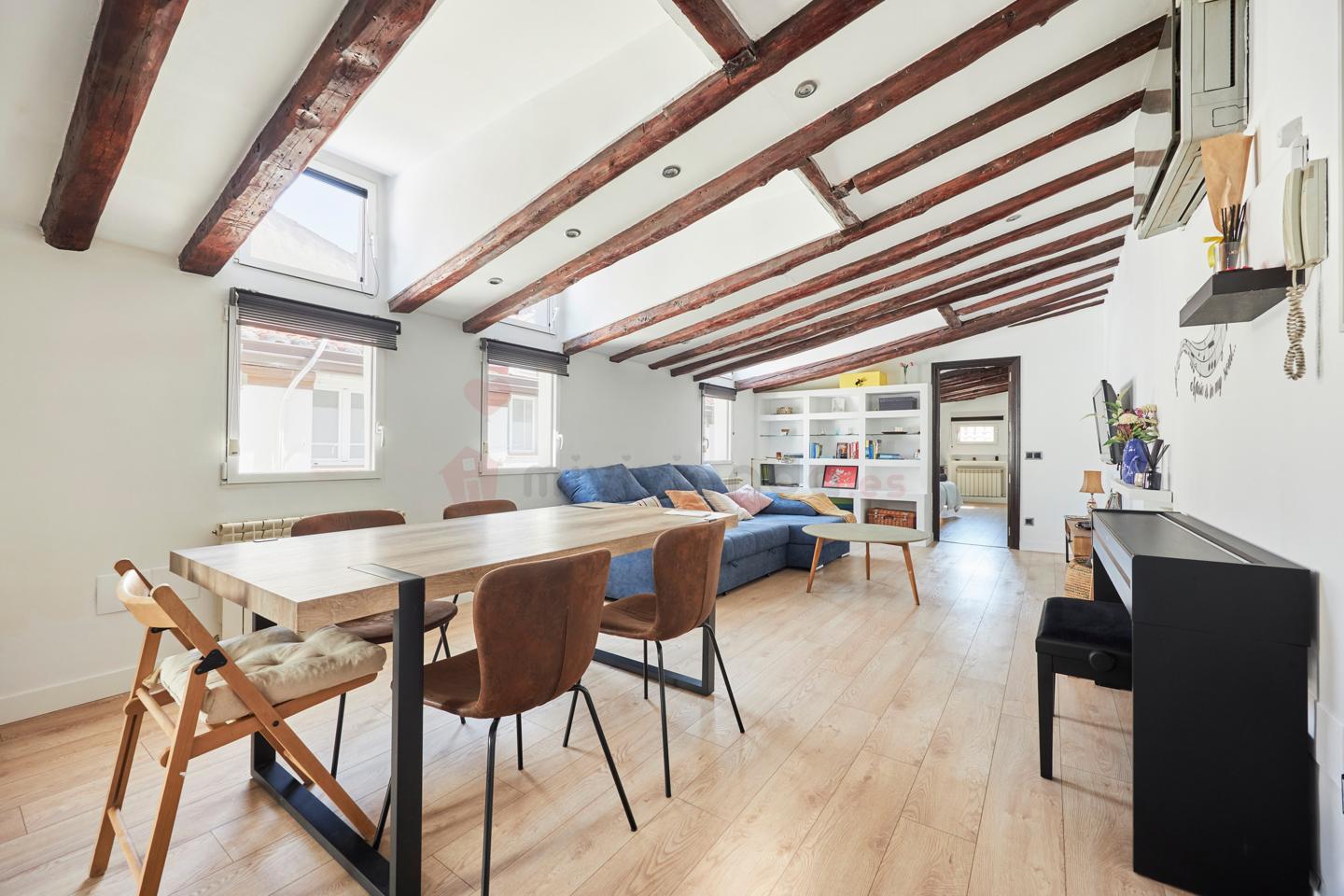 Flat in Calle de Fuencarral, Madrid, Madrid of 70 m2