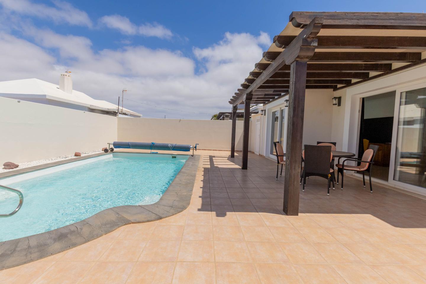 Versatile 4 Bed Costa Papagayo Villa With Pool