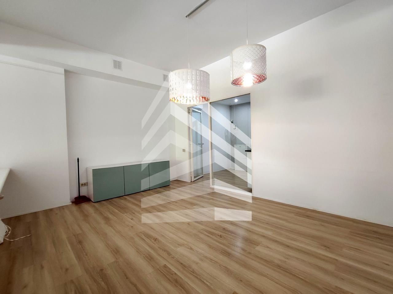 oficina en barcelona · el-putxet-i-el-farro €