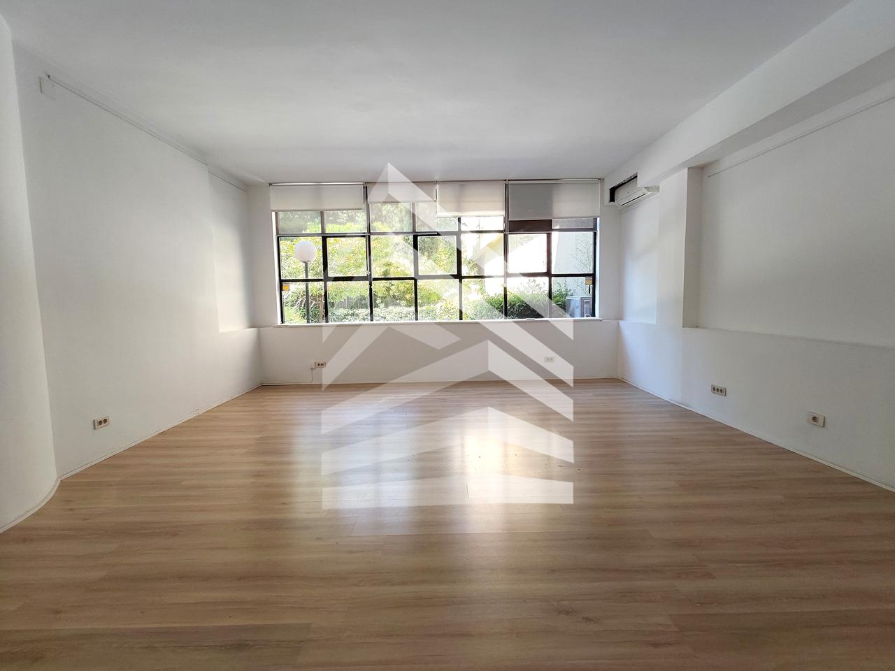 oficina en barcelona · el-putxet-i-el-farro €