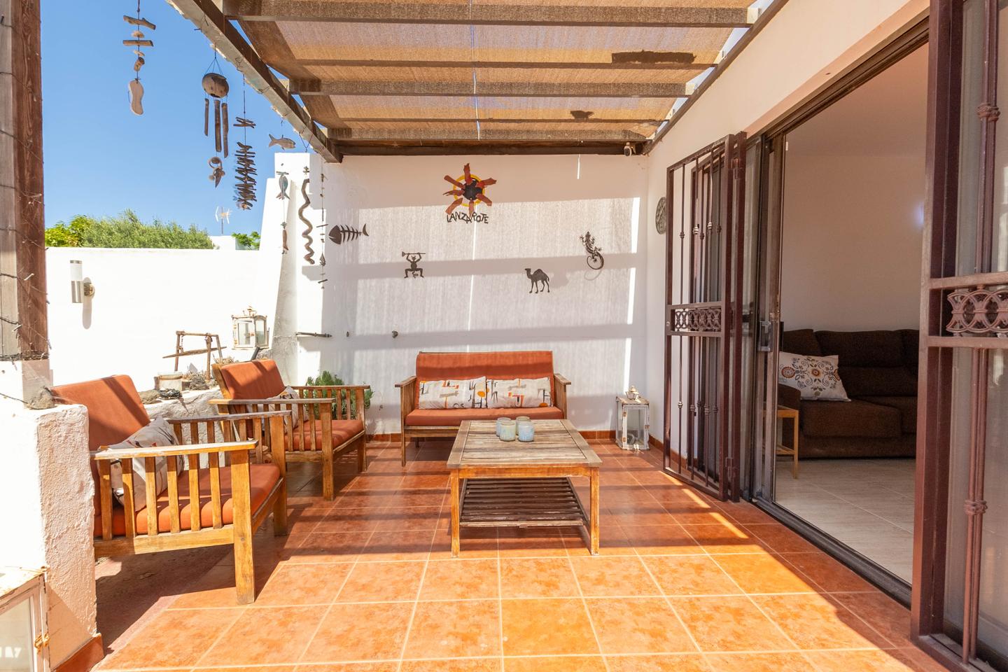 Lovely 2 Bed Villa On Spacious Plot With Gardens