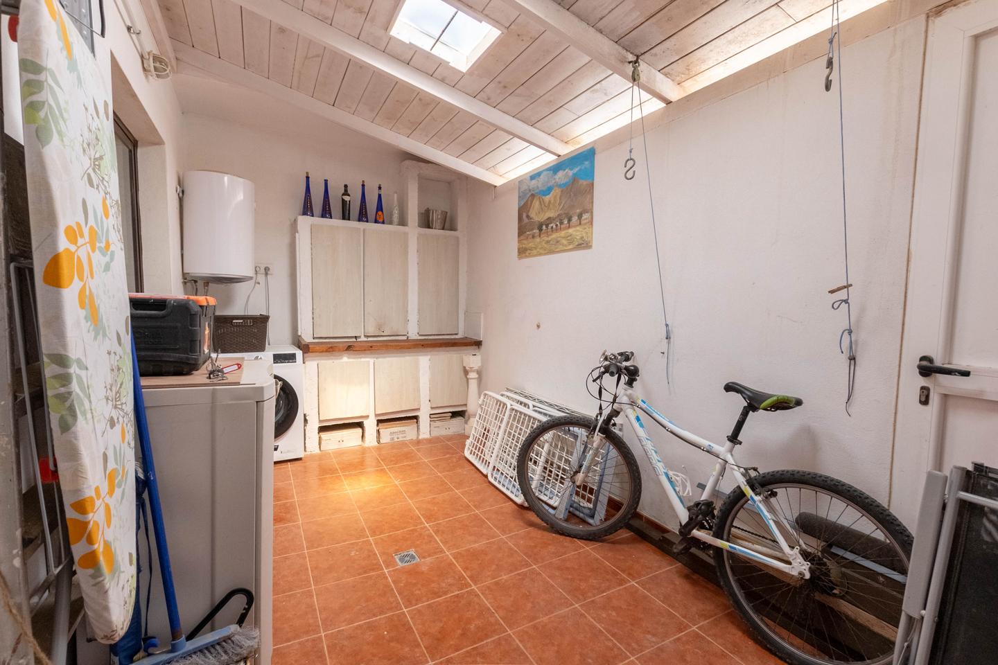 Lovely 2 Bed Villa On Spacious Plot With Gardens