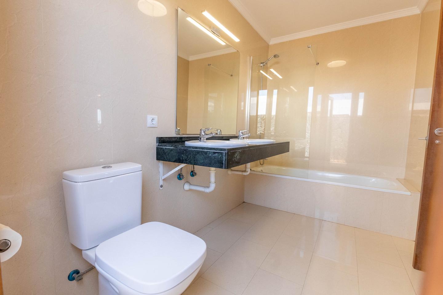 Stylish 5 Bed Villa With Superb Outdoor Spaces