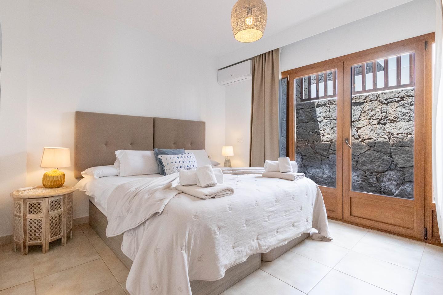 Stylish 5 Bed Villa With Superb Outdoor Spaces