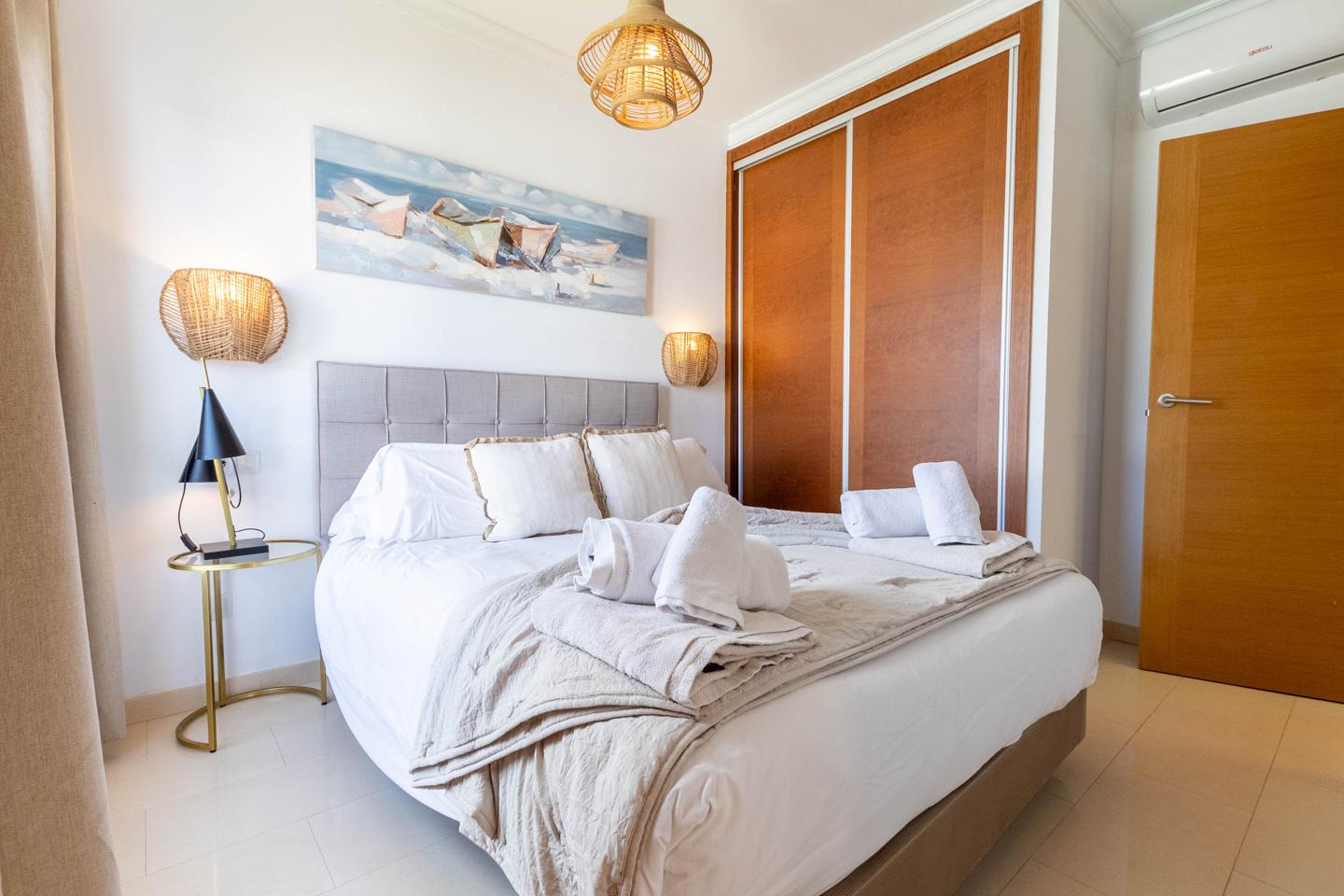 Stylish 5 Bed Villa With Superb Outdoor Spaces