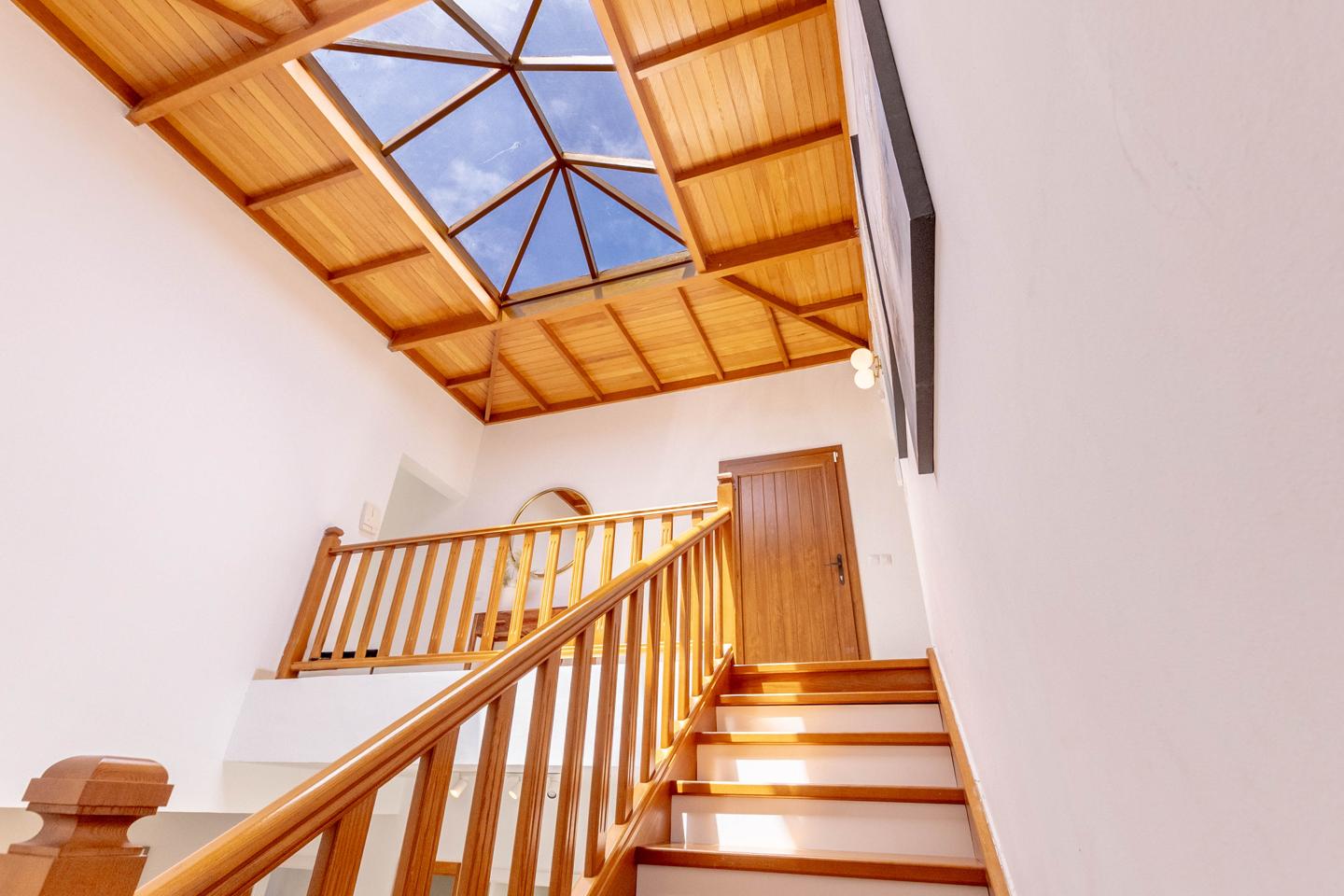 Stylish 5 Bed Villa With Superb Outdoor Spaces
