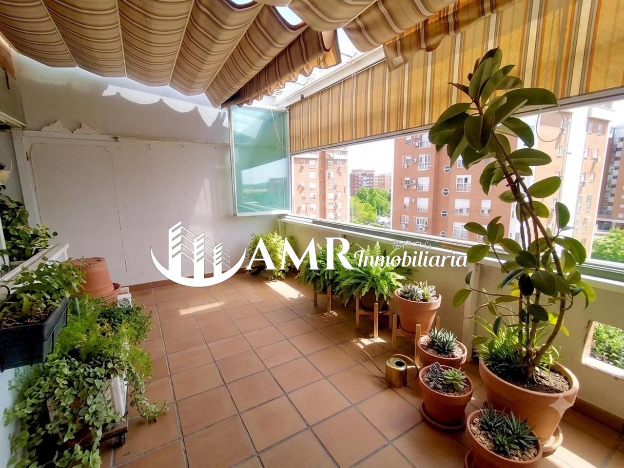 Piso en Calle María Curie, Fuenlabrada, Madrid de 120 m2