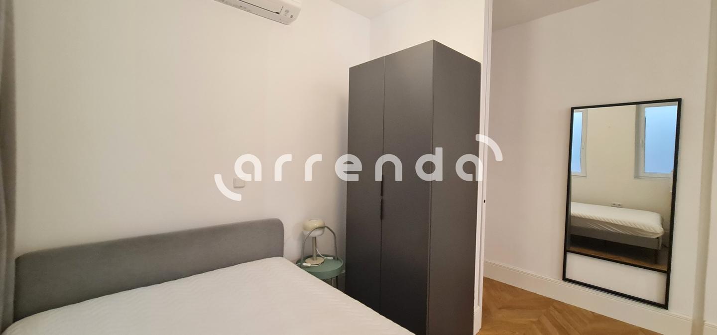 pisos en madrid · calle-de-la-sierpe-28005 1750€