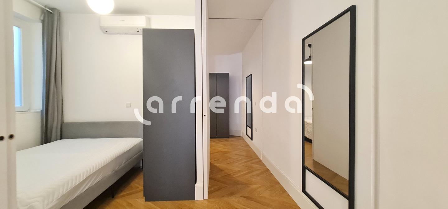 pisos en madrid · calle-de-la-sierpe-28005 1750€