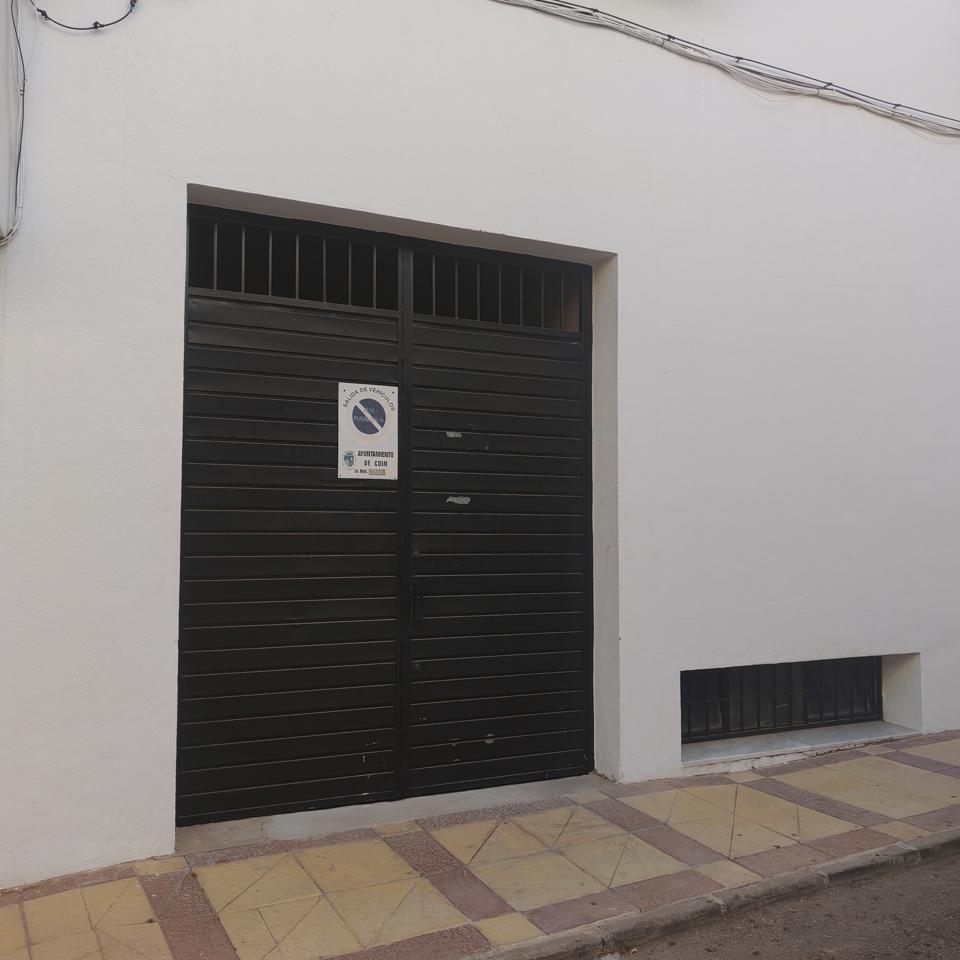 Local en Calle de la Paz, Coín, Málaga de 177 m2
