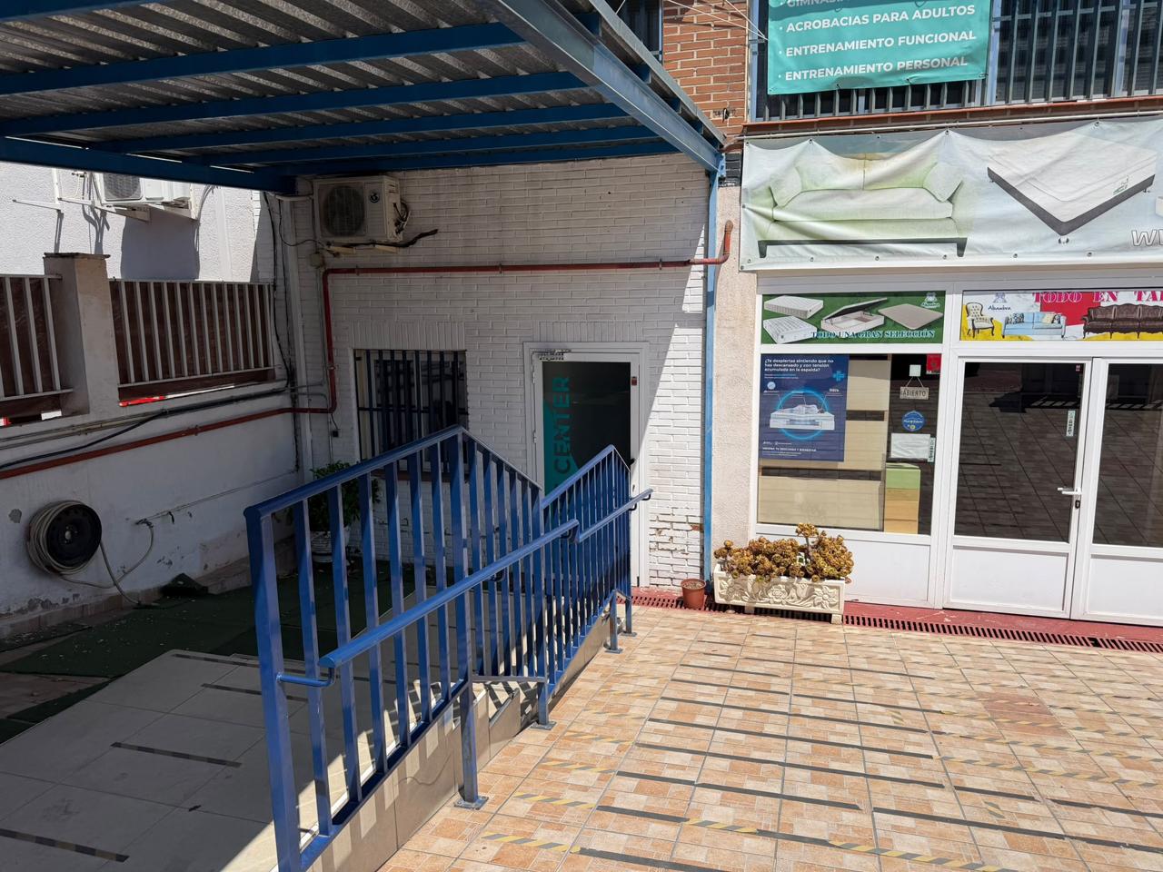 Nave industrial en Calle de los Charcones, Navalcarnero, Madrid de 480 m2