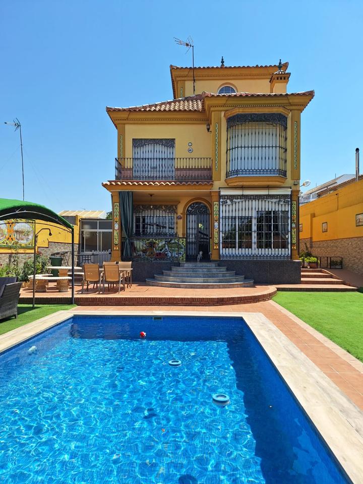 Chalet en venta en Sevilla