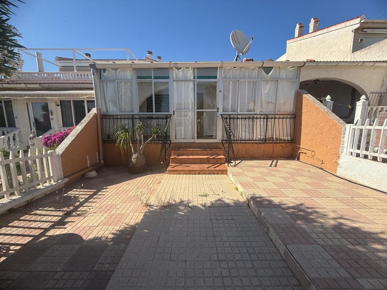 Bungalow en Calle Costa de Garraf, Ciudad Quesada, Alicante de 75 m2
