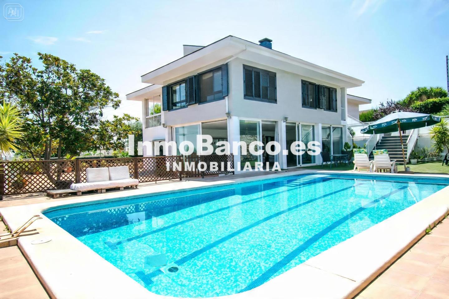 Chalet en venta en Valencia
