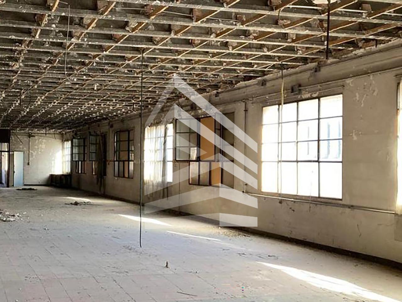 nave-industrial en olot · carrer-pare-antoni-soler-17800 800000€