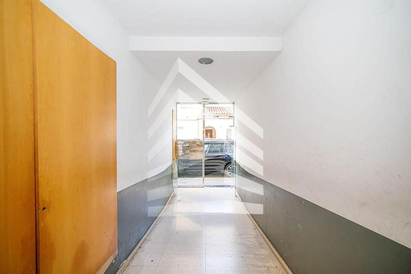 edificio en girona · carrer-de-valencia-17005 1300000€