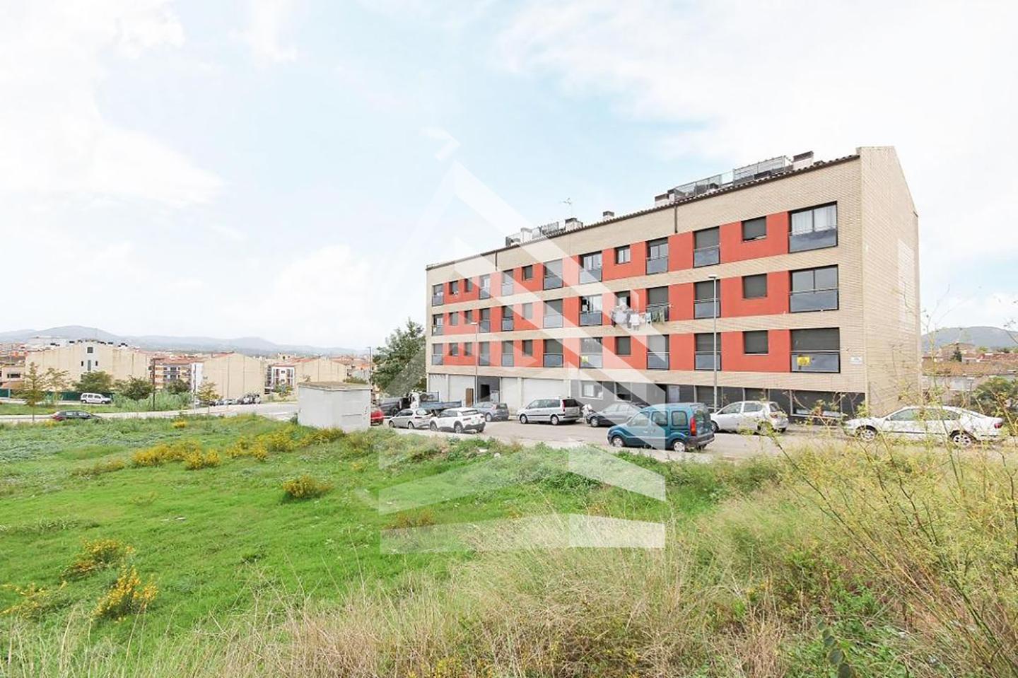 edificio en tordera · carrer-de-santiago-rusinol-08490 1850000€