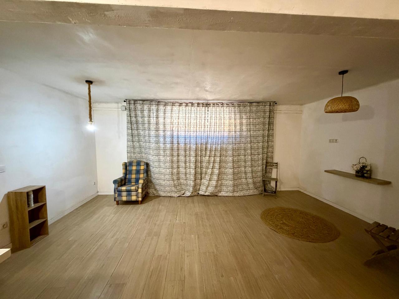 local en montcada-i-reixac ·  85000€