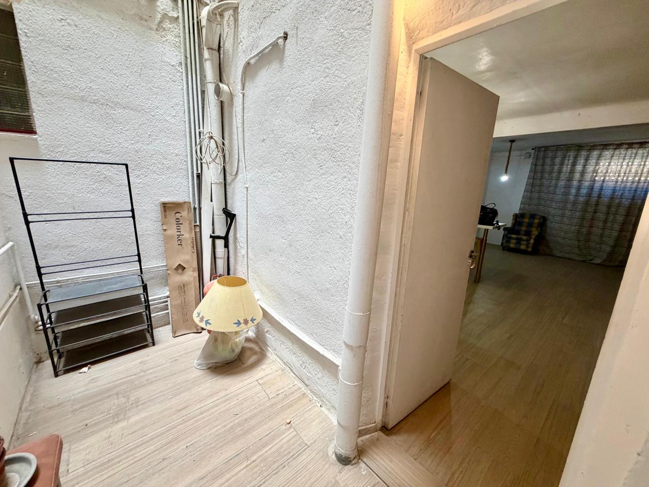 local en montcada-i-reixac ·  85000€