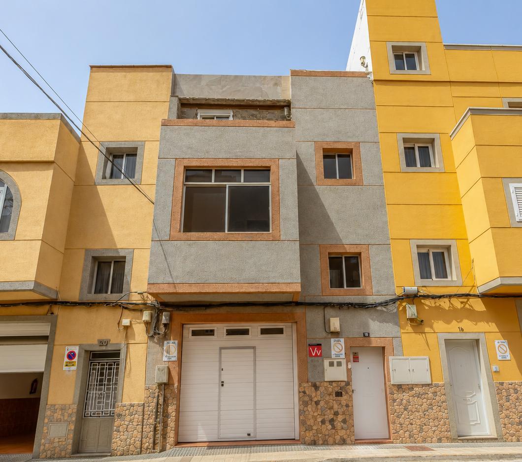 Chalet en venta en Las Palmas