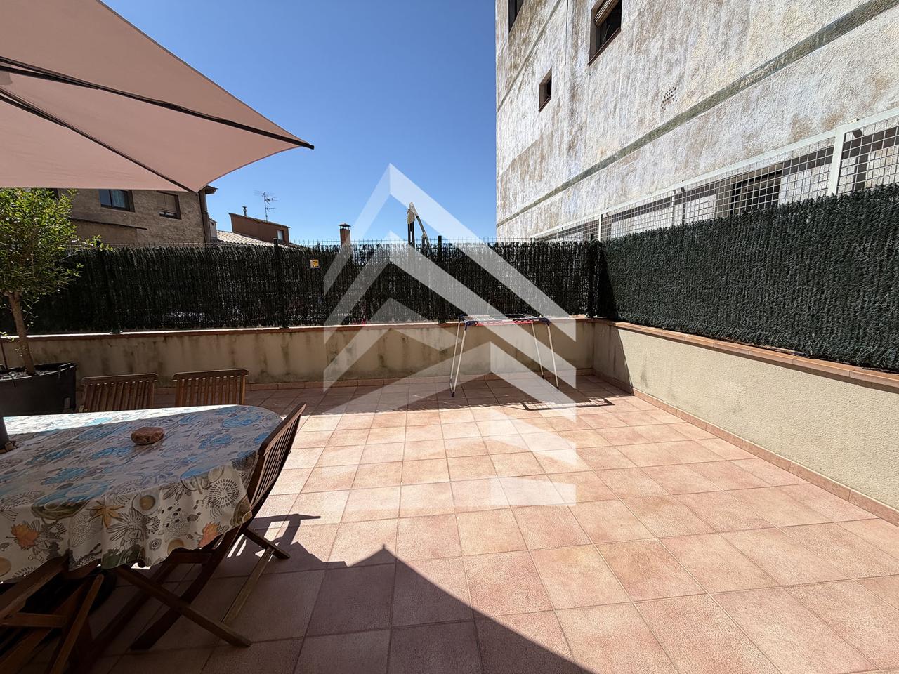 pisos en solsona · carrer-d-en-joaquim-de-barnola-i-de-basr-25280 249000€