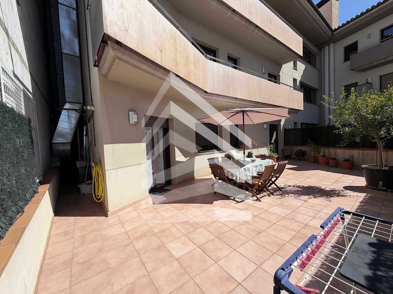 pisos en solsona · carrer-d-en-joaquim-de-barnola-i-de-basr-25280 249000€