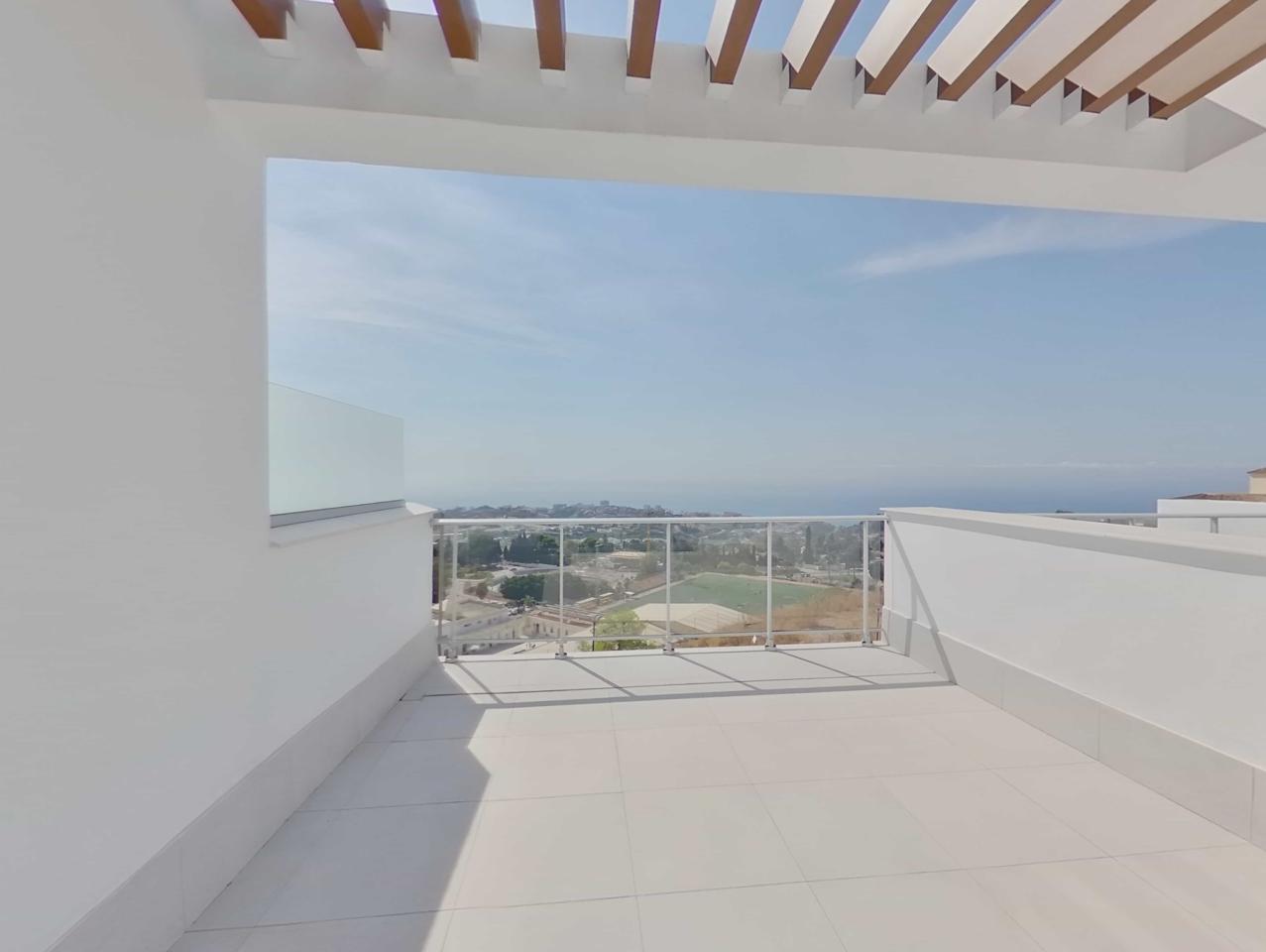 foto de PISO EN BENALMÁDENA, MÁLAGA