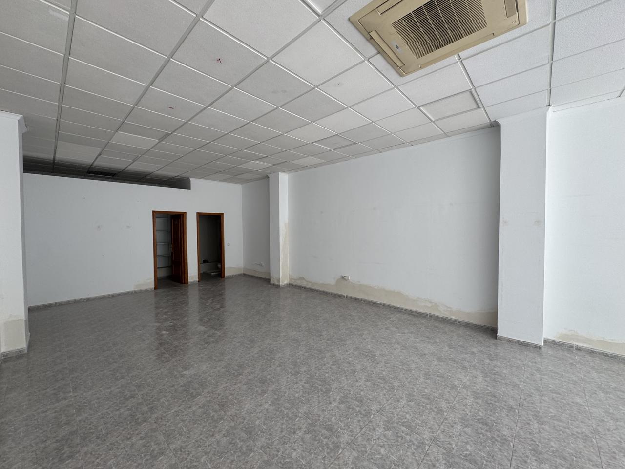 Local en Vera, Almería de 75 m2