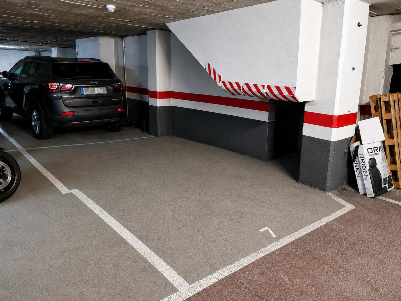 Plaza de parking en Vallcarca i els Penitents, Barcelona, Barcelona de 11 m2