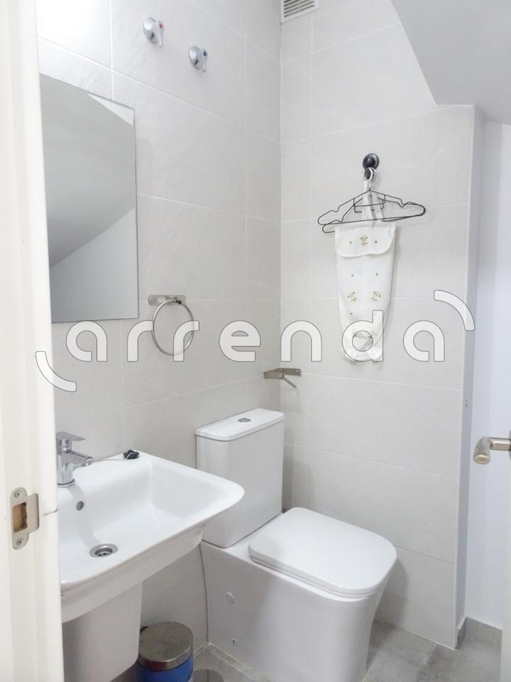 casas-adosadas en parbayon · barrio-el-jurrio-39612 970€