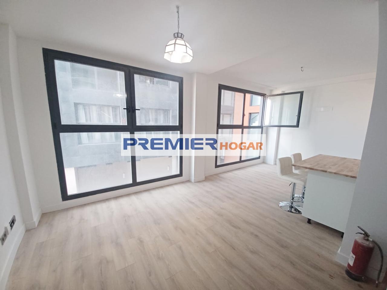 Piso en Calle Arquímedes, Leganés, Madrid de 77 m2