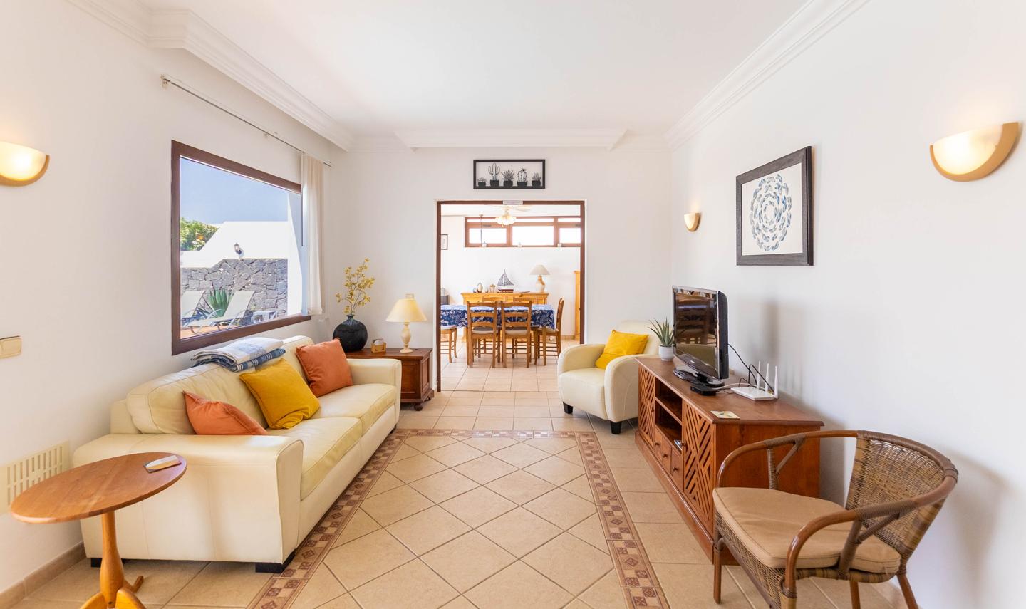Stunning 4 Bed Detached Villa In Parque Del Rey