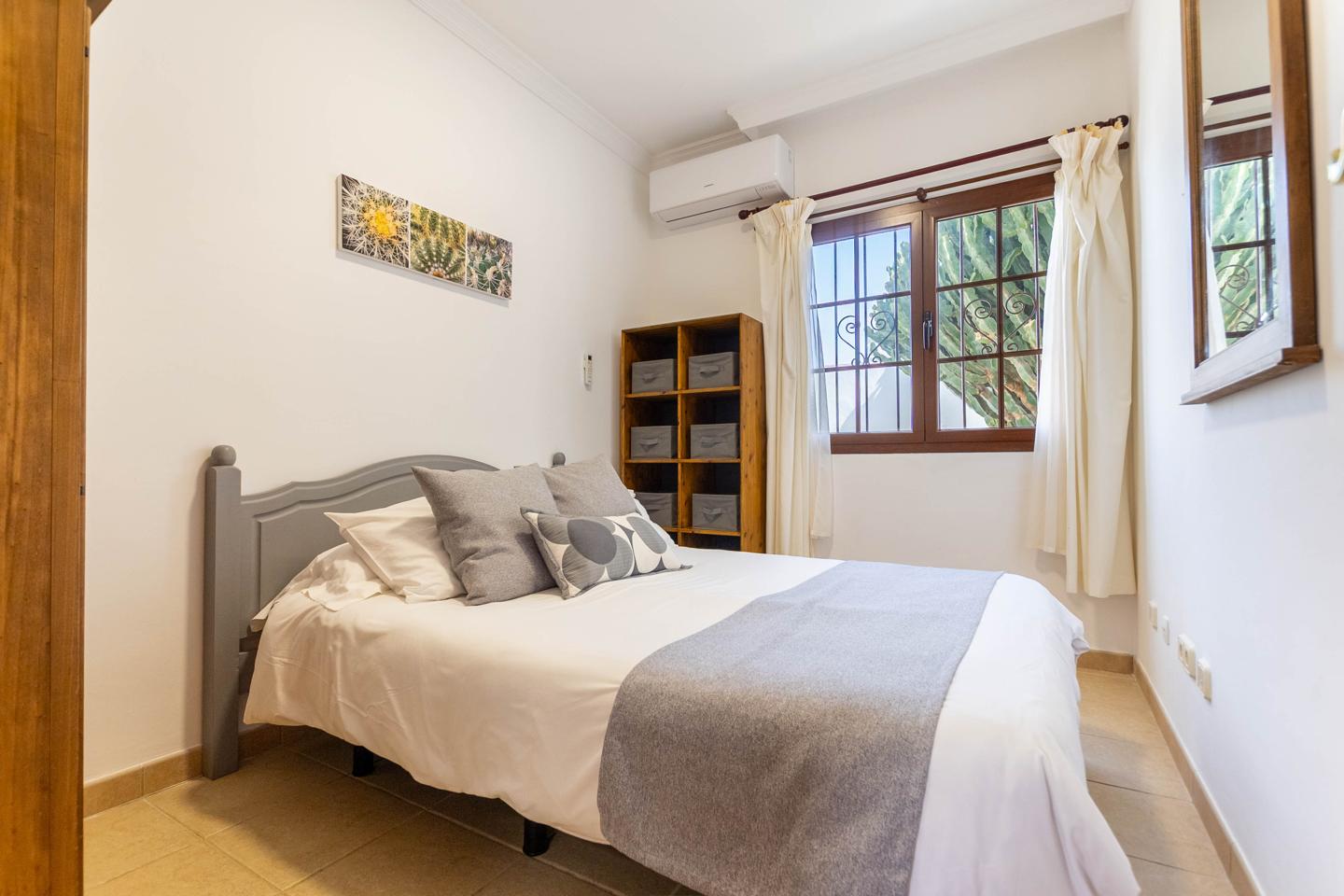 Stunning 4 Bed Detached Villa In Parque Del Rey