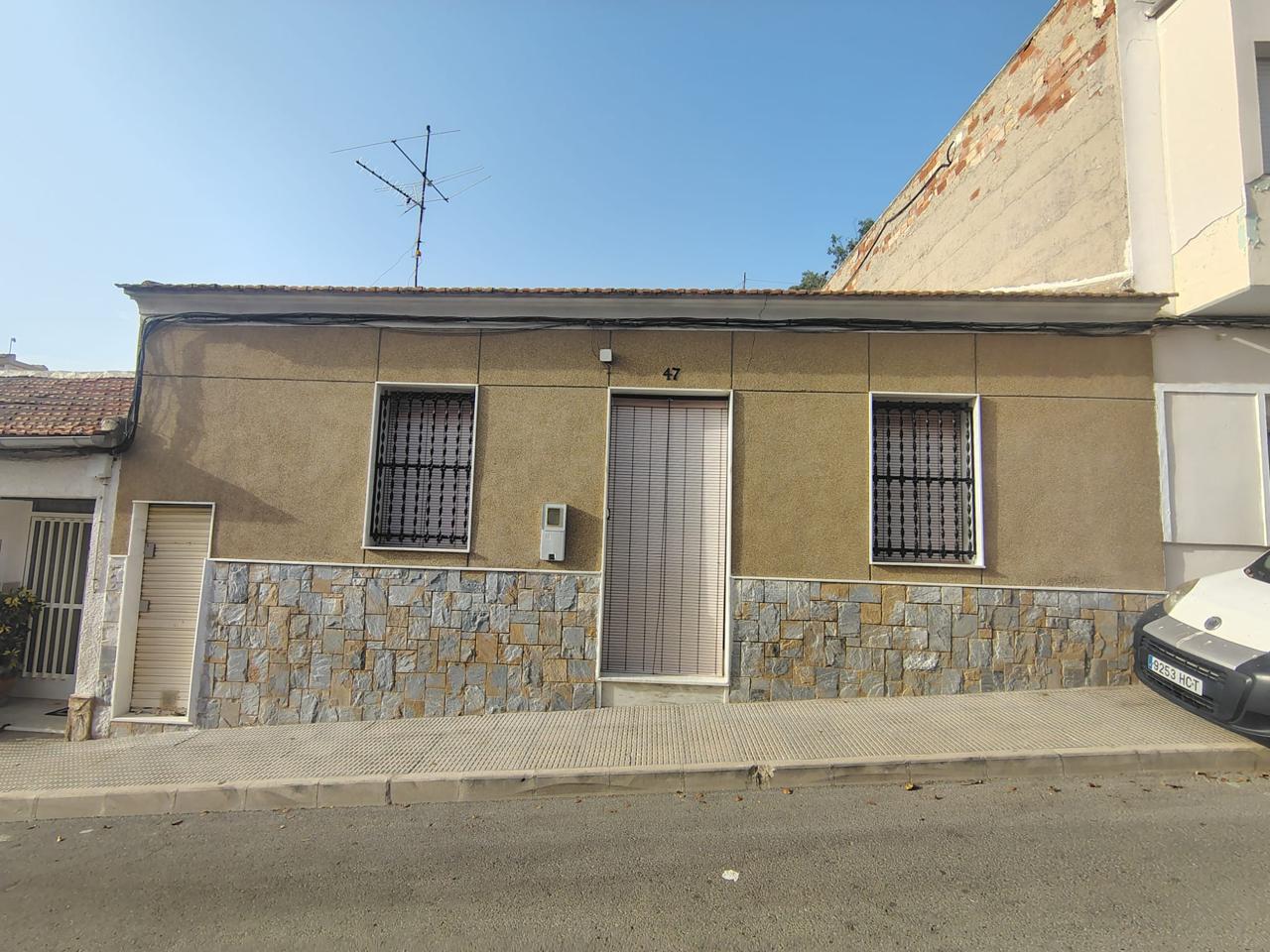 Casa / chalet en Jose Nieto, Bigastro, Alicante de 105 m2