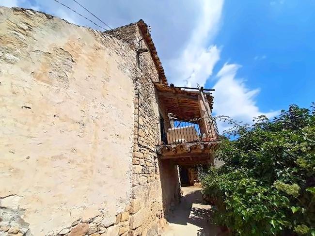 Casa / chalet en Travessia de Baix, Millà, Lleida de 418 m2