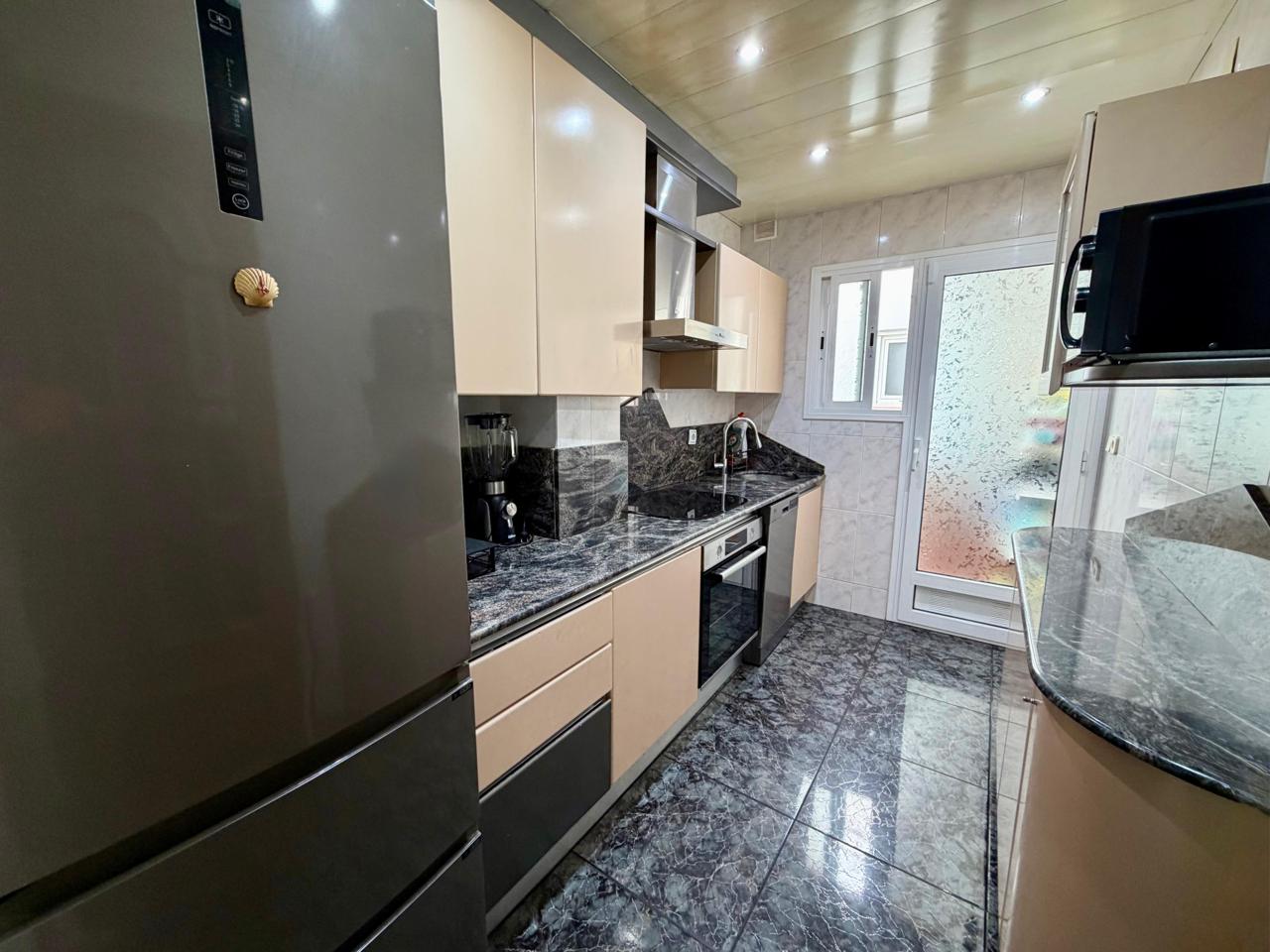 piso en montcada-i-reixac · montcada-centro 388000€