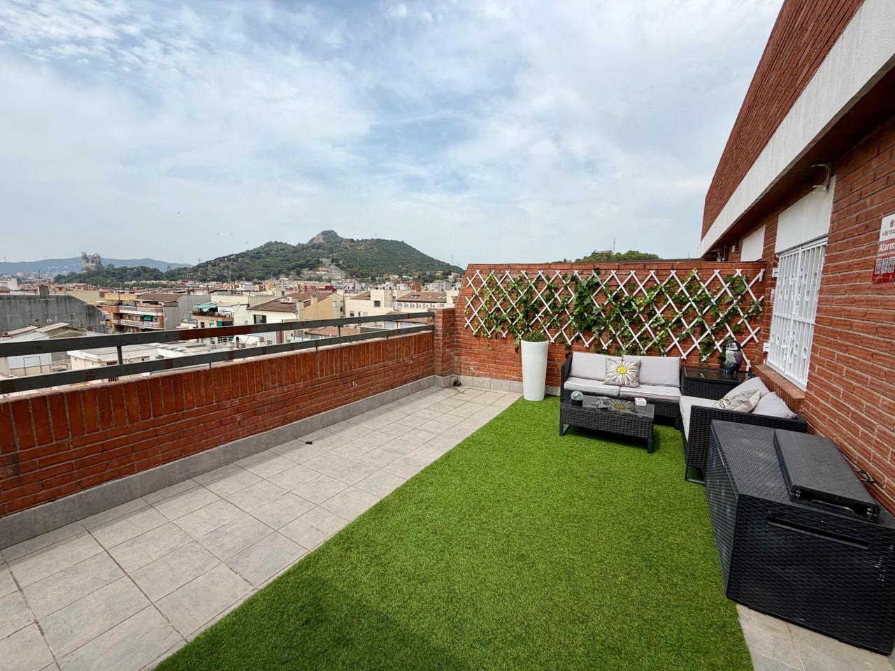 piso en montcada-i-reixac · montcada-centro 388000€