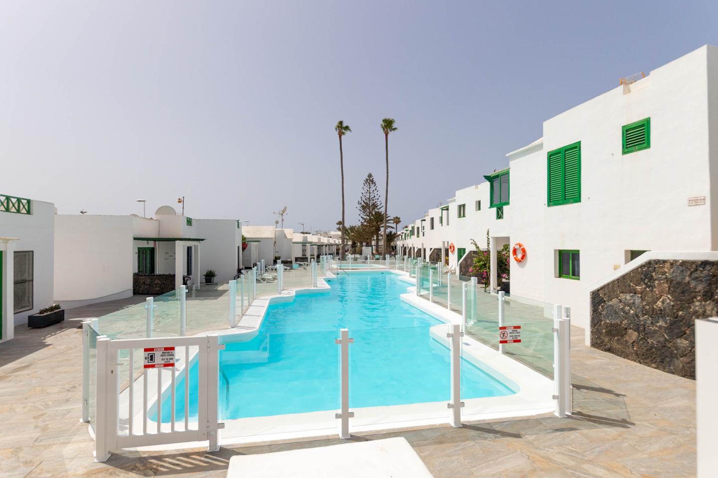 Practical Commercial Unit In San Fermin