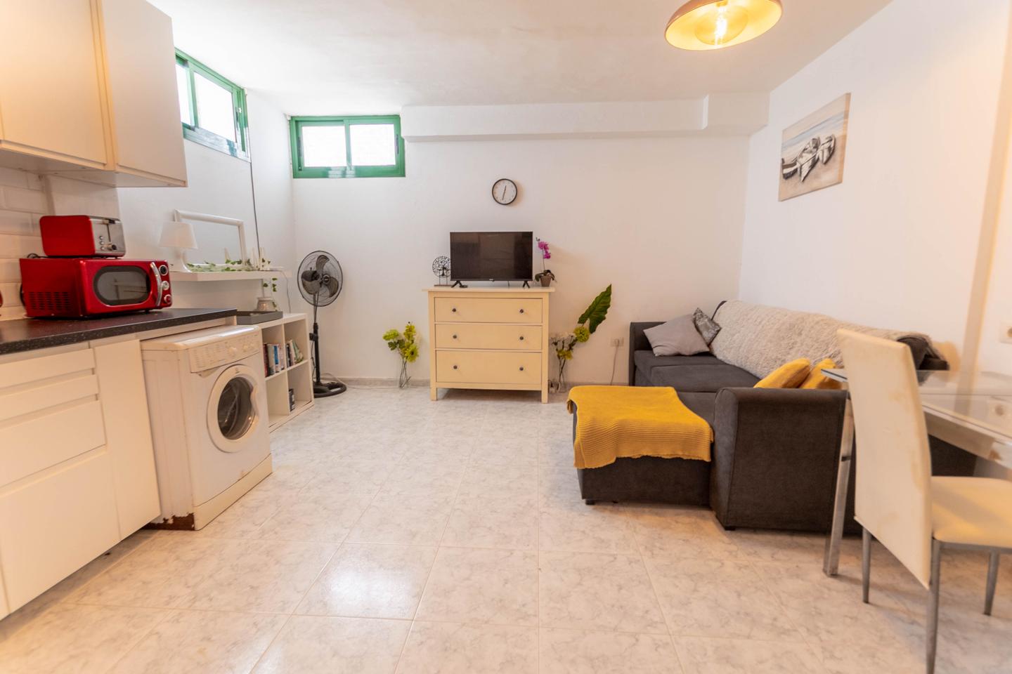 Practical Commercial Unit In San Fermin
