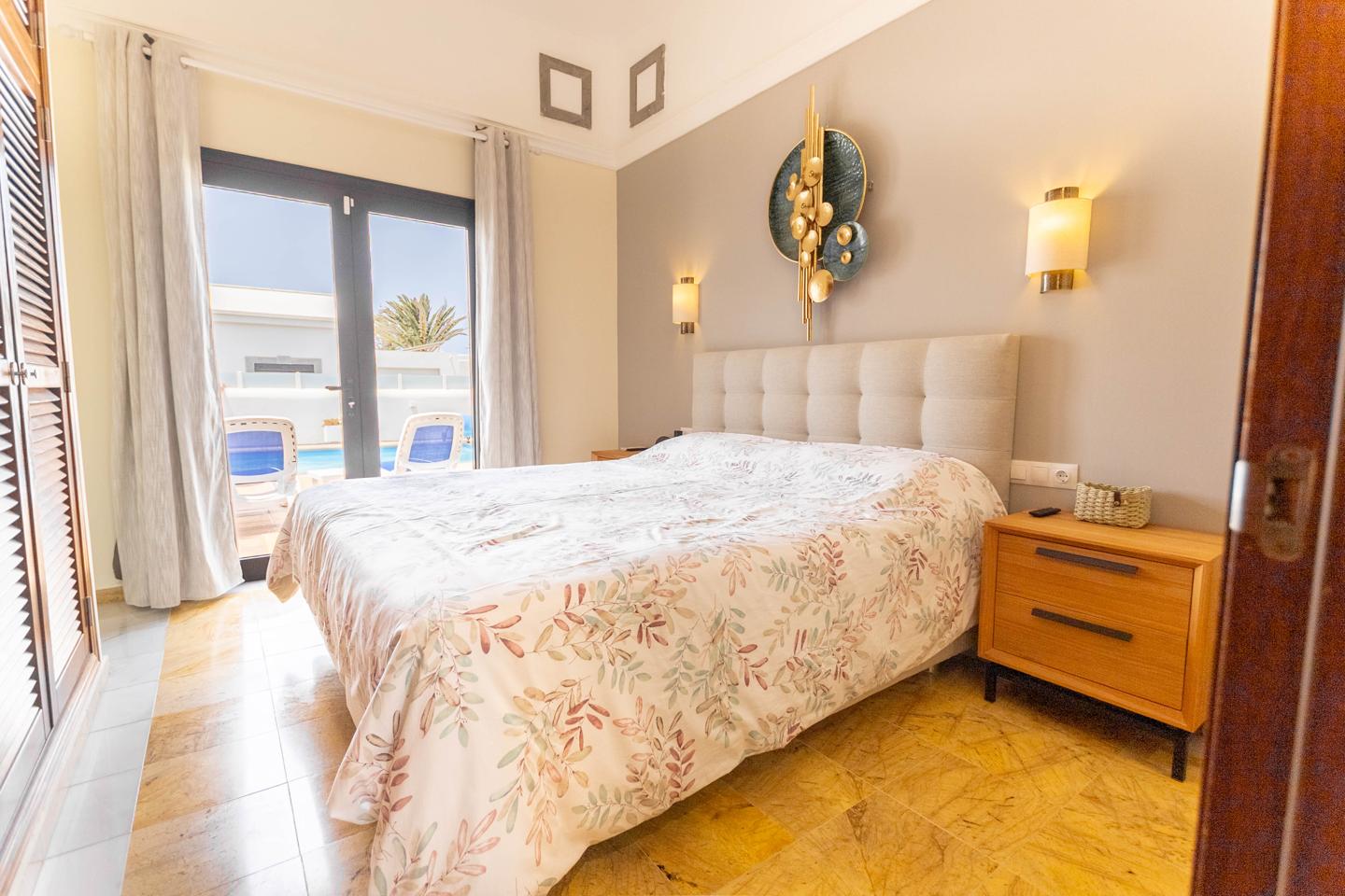 Detached Faro Park Fase 4 Villa With Garage & Pool