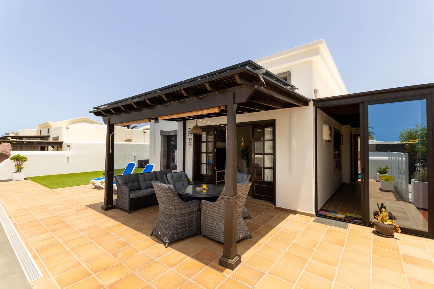 Detached Faro Park Fase 4 Villa With Garage & Pool