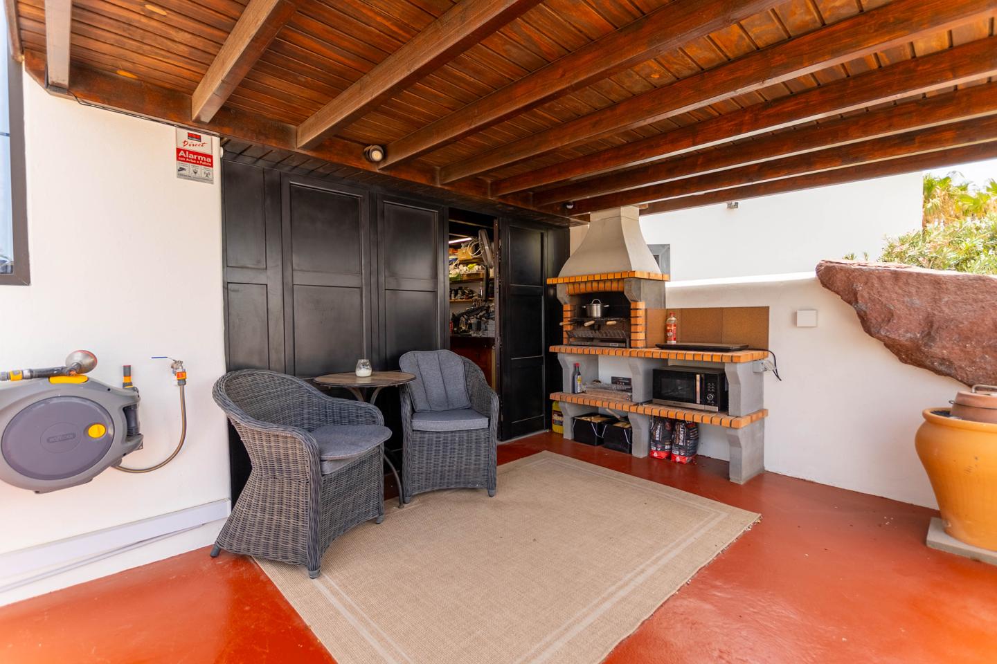 Detached Faro Park Fase 4 Villa With Garage & Pool