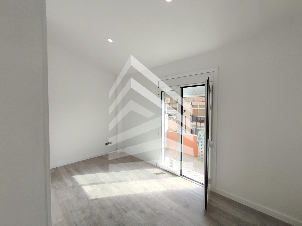 atico en mataro · carrer-del-rossello-08303 150000€