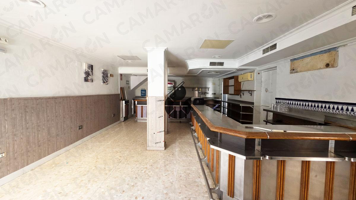 Local en venta en Coria del Río de 98 m2 REF:04340